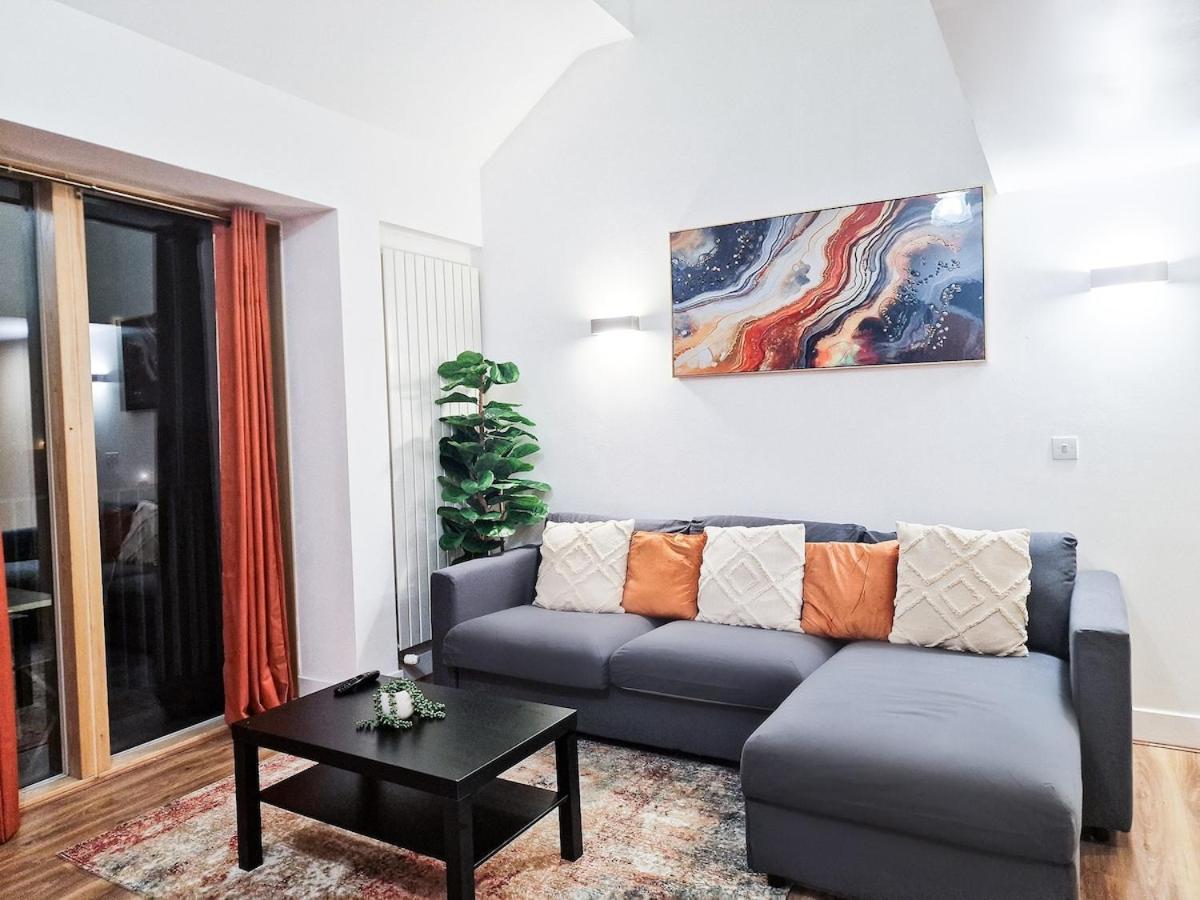 Luxury Waterfront Property With Free Parking Coventry Dış mekan fotoğraf