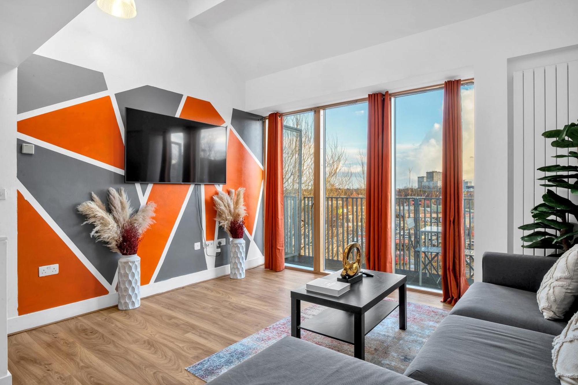 Luxury Waterfront Property With Free Parking Coventry Dış mekan fotoğraf