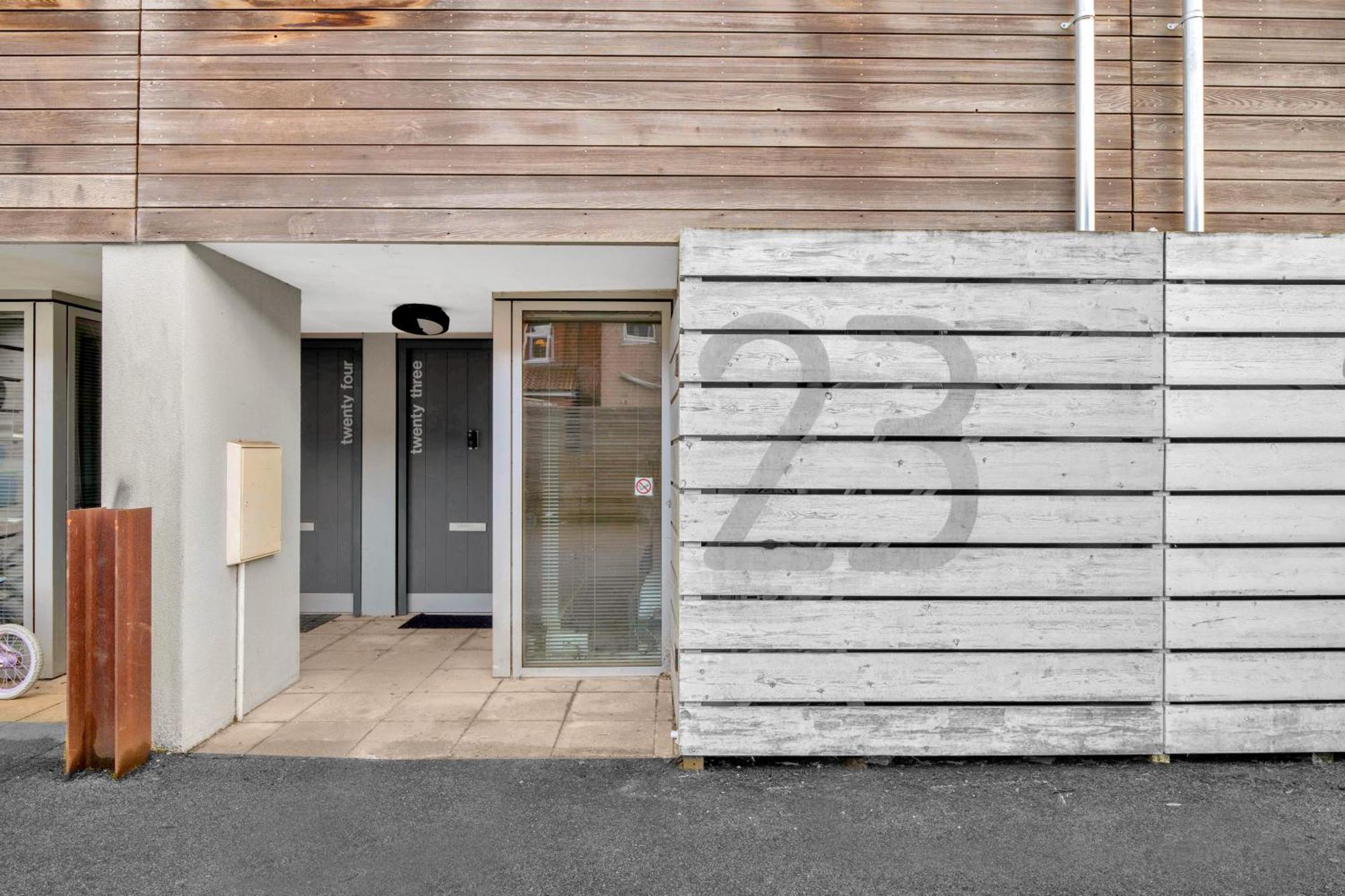 Luxury Waterfront Property With Free Parking Coventry Dış mekan fotoğraf