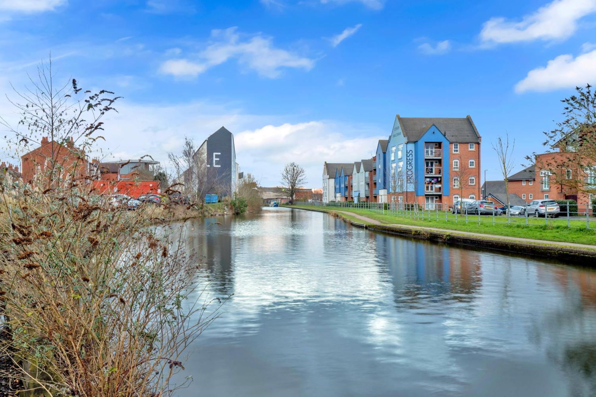 Luxury Waterfront Property With Free Parking Coventry Dış mekan fotoğraf