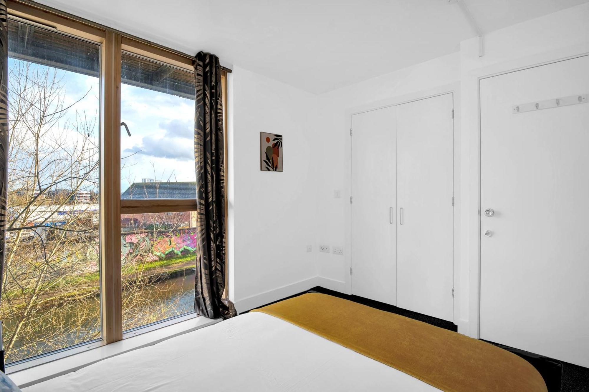 Luxury Waterfront Property With Free Parking Coventry Dış mekan fotoğraf