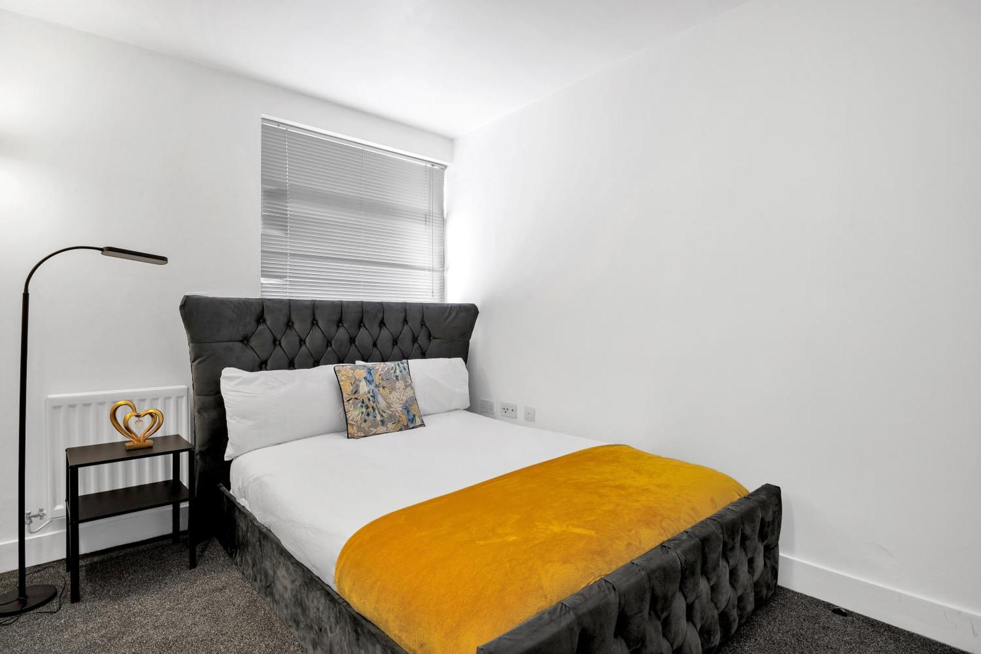 Luxury Waterfront Property With Free Parking Coventry Dış mekan fotoğraf