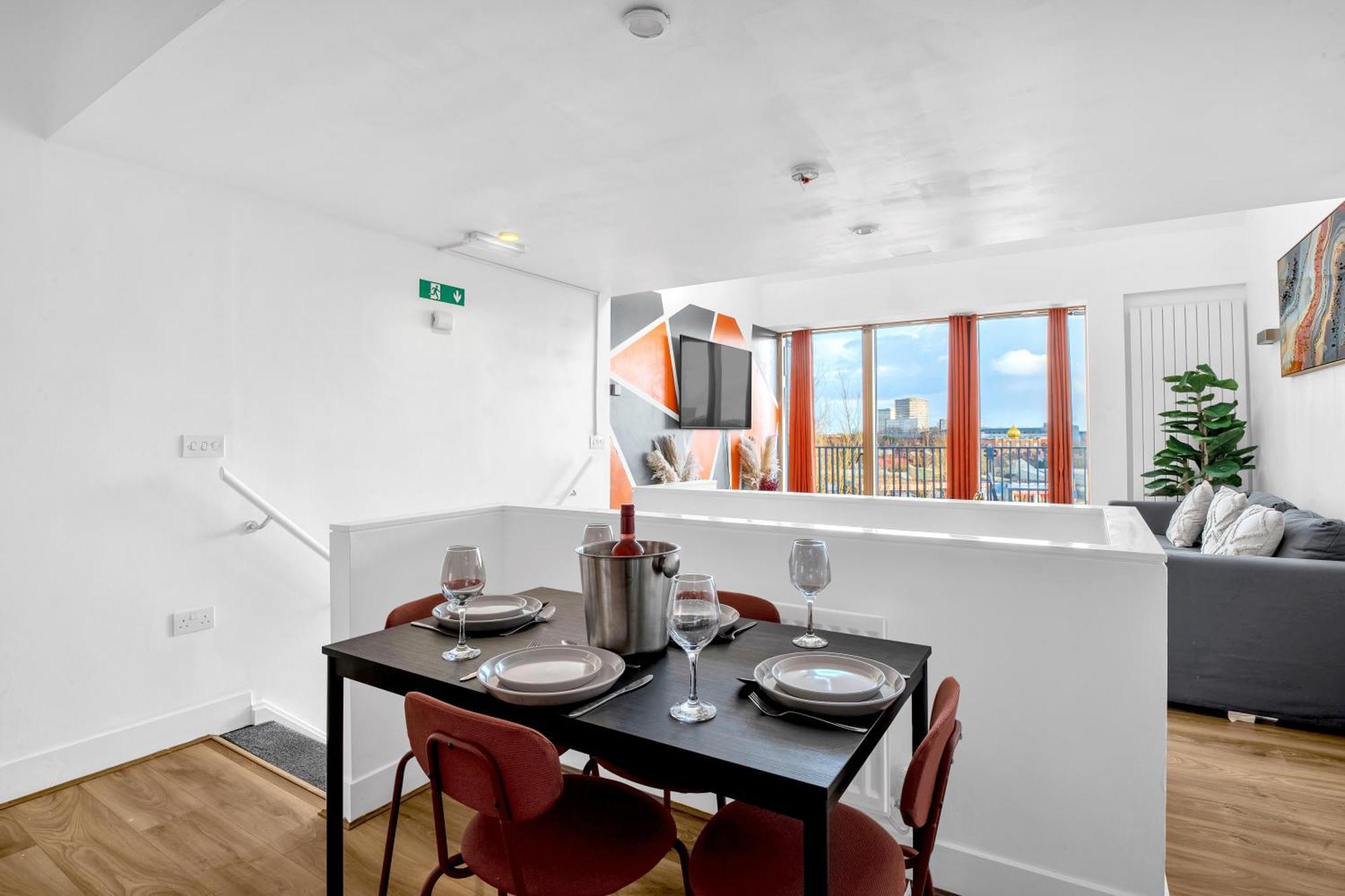 Luxury Waterfront Property With Free Parking Coventry Dış mekan fotoğraf