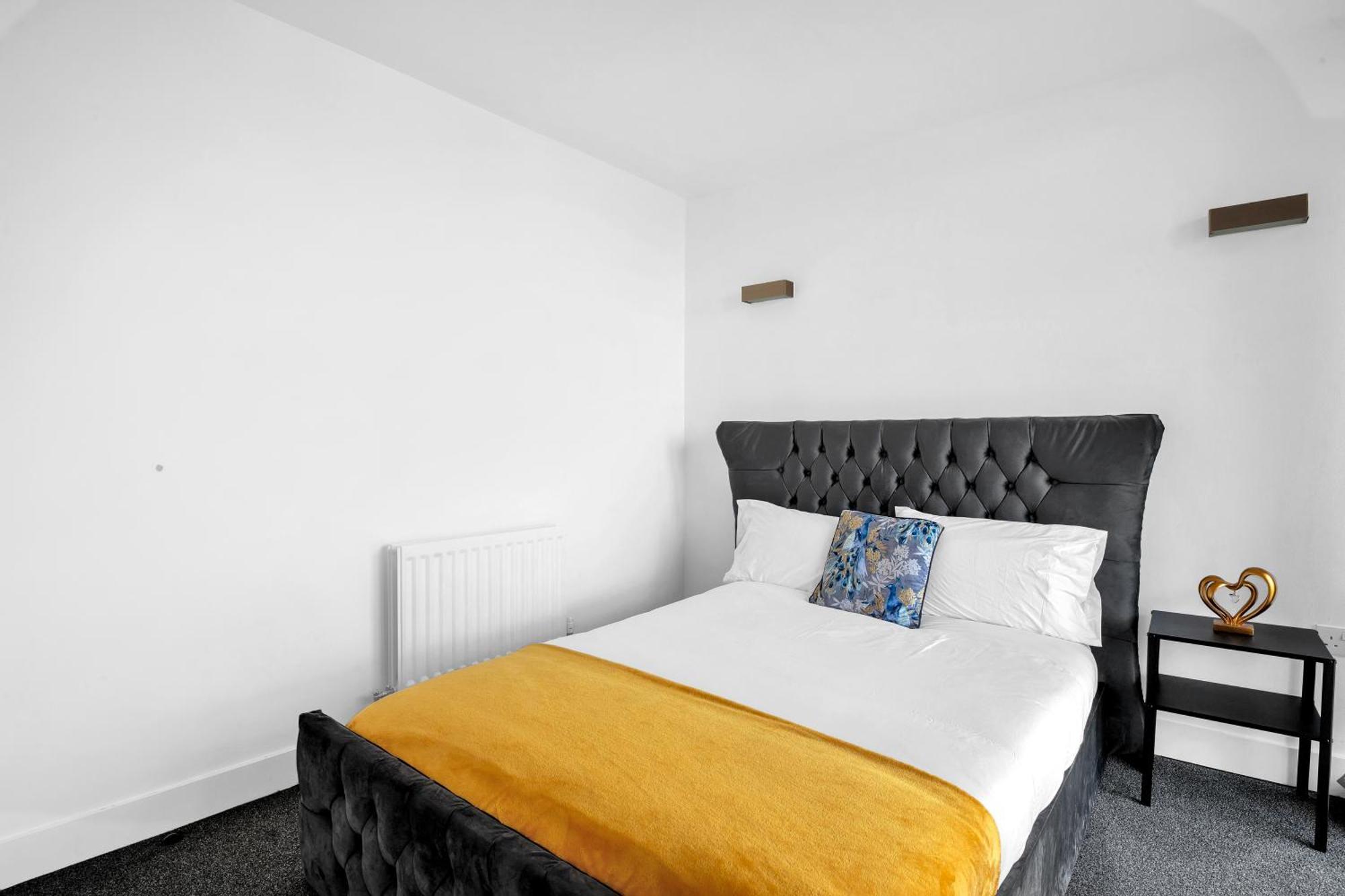 Luxury Waterfront Property With Free Parking Coventry Dış mekan fotoğraf